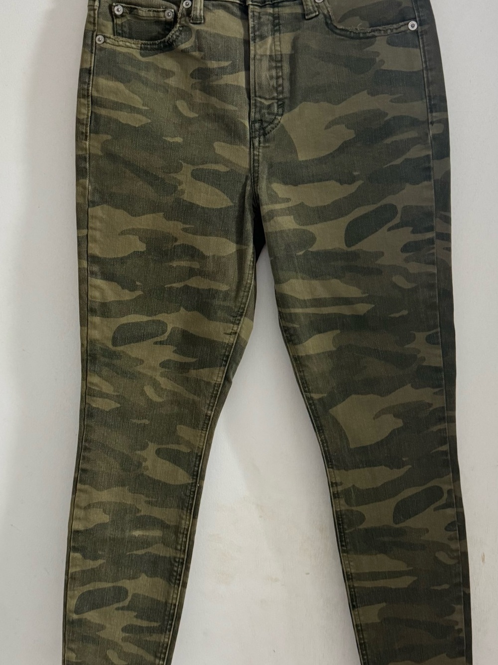 Lucky Brand Brigette Crop Women’s Camouflage Skinny Jeans - Olive Camo